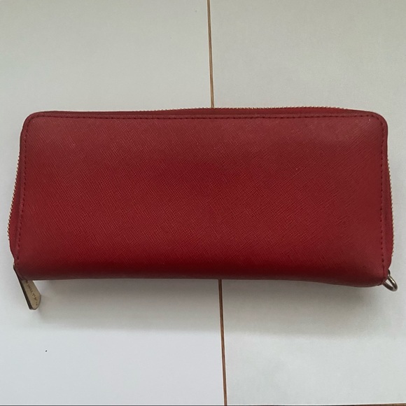 ❌SOLD❌ Michael Kors Jet Set Wallet - Picture 4 of 6